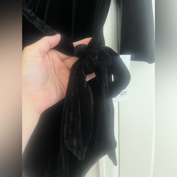 Unique Vintage Black Velvet Surplice Long Sleeve Bodysuit, Size 1x, NWT! - Picture 12 of 14